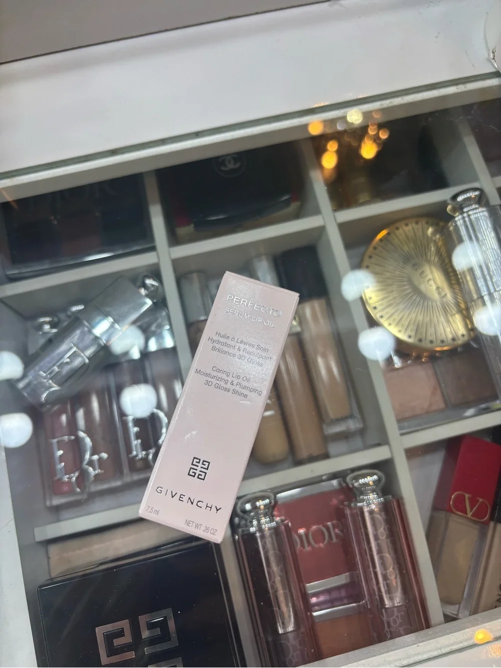 Givenchy Serum Lip oil - Color: 04 Perfecto -Coral Glow